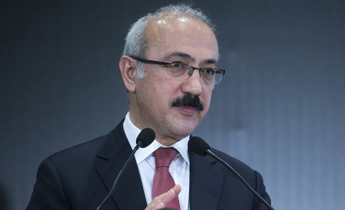 Albayrak’ın istifası ve yeni ekonomi yönetimi nasıl yorumlanıyor, kulislerde hangi senaryolar konuşuluyor?