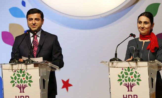 “Kobani soruşturması” kapsamında aralarında Figen Yüksekdağ ve Selahattin Demirtaş’ın da olduğu 108 kişi hakkında hazırlanan iddianame kabul edildi
