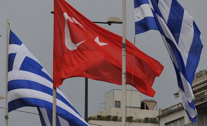 Yunanistan Dışişleri Bakanı Dendias: Türkiye’nin ‘yeni Osmanlıcı ve tehditkar’ bir siyaset izlediğini savundu