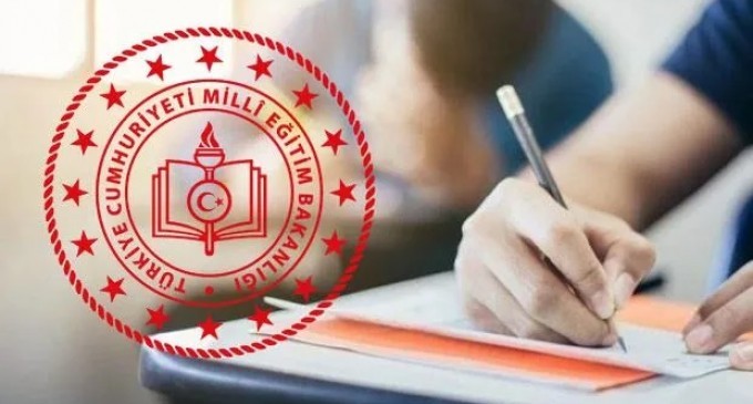 Bakan : Türkçeden başka dil öğretilmez