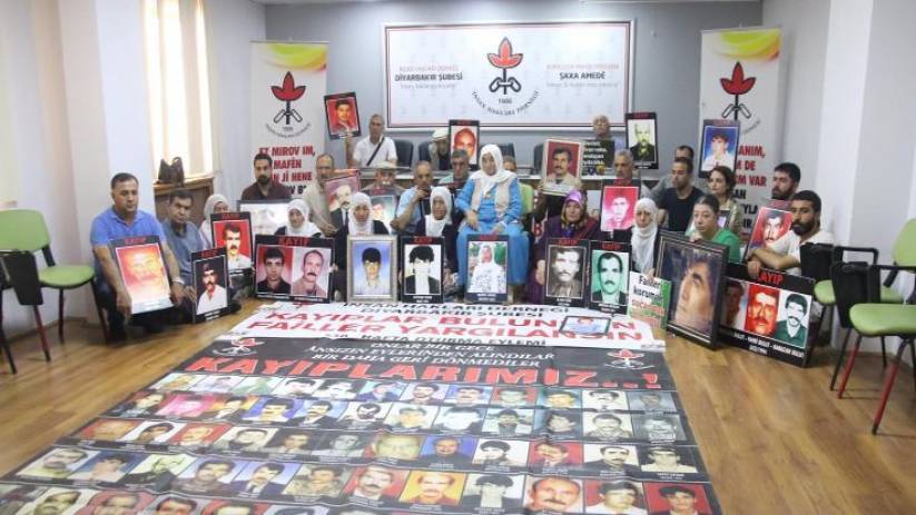 Kayıp yakınları Zozan ve Orhan Eren’in akıbetini sordu