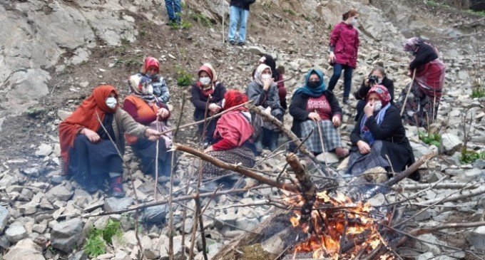 KADINLAR EGE’DEN KARADENİZ’E ‘DİRENİŞİ BÜYÜTMELİYİZ’