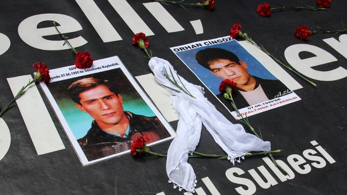 Cumartesi Anneleri, bayramın 3. gününe gelen 842. hafta eylemlerinde kayıp yakınları için bayramın mezarsız sevdiklerinin sonsuz acısının derinleştiği gün olarak tanımladı