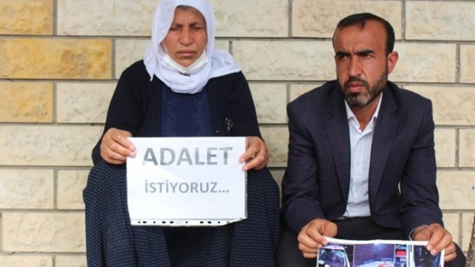 Adalet nöbetini sürdüren Şenyaşar ailesi, “Zulüm yapanların yargı önünde hesap vereceği günler yakındır” dedi.