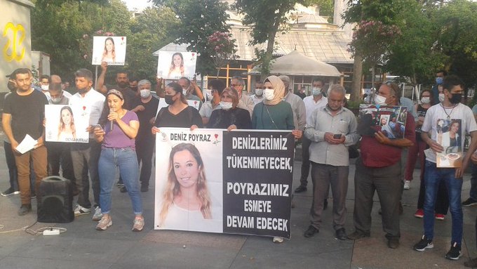 HDP Çorlu İlçe Örgütü, Deniz Poyraz’ın katledilmesine karşı yaptığı eylemde “Deniz’lerimiz tükenmeyecek, Poyraz’ımız esmeye devam edecek” dedi.