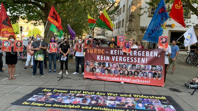 Almanya’nın Stuttgart kentinde Suruç’ta katledilen 33 düş yolcusu 6 yılında anıldı.