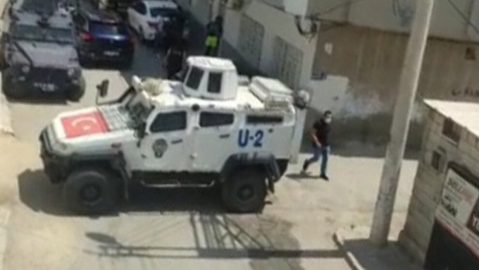 Nusaybin’de Suriye nüfusuna kayıtlı olduğu belirtilen bir kişi, polis tarafından katledildi.