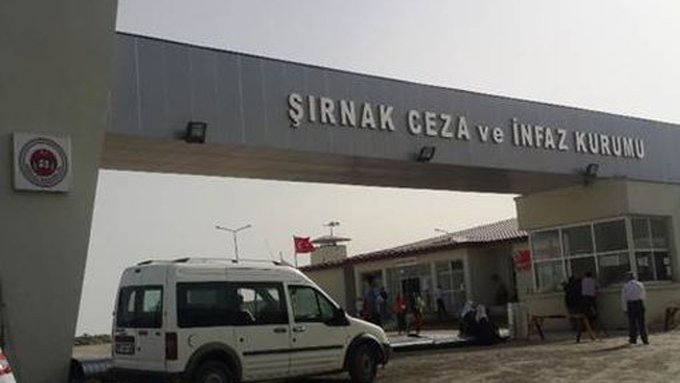 Şırnak T Tipi Hapishanesi’nde gardiyanların işkencesine tepki gösteren tutsaklar farklı hapishanelere sürgün edildi