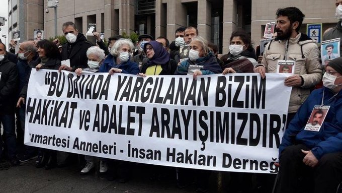 Cumartesi Anneleri 870. hafta açıklamalarında, “yargılandıkları” davanın 3. duruşmasındaki gelişmeleri aktardı.