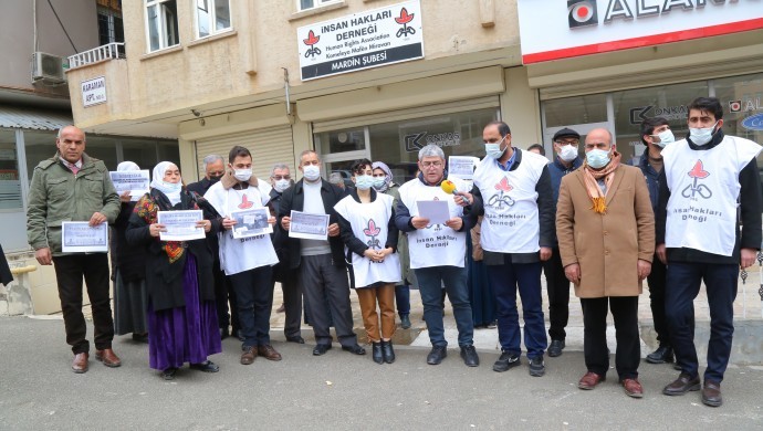 İHD, 30 kentte cezaevlerinde artan ölümlere ve hasta tutukluları dikkat çekmek için  “Yaşamı savunuyoruz” nöbeti başlattı.