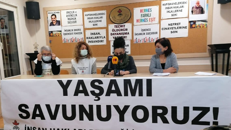 İHD İstanbul Şubesi “Yaşam Nöbeti” tutuyor.