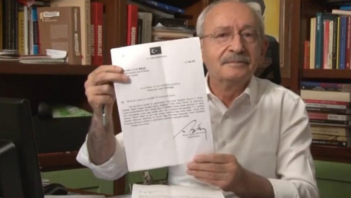 Islak imza ile hazineden çalınan 6 milyar TL’nin ihaleler için kullanıldığını açıkladı.