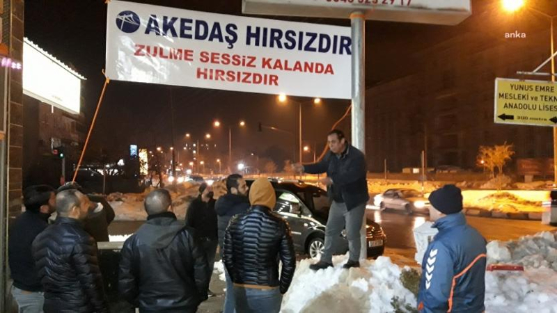 Adıyaman Esnaf”AKEDAŞ hırsızdır, zulme sessiz kalan da hırsızdır”
