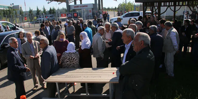Doğan’ın cenazesi Diyarbakır’dan Dersim’e uğurlandı