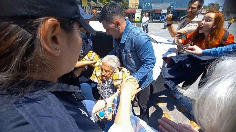 Cumartesi Anneleri, 895 hastasın  da
