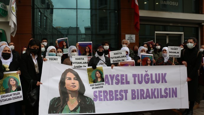 Hasta Mahpuslara Özgürlük Platformu, “Hapishanelere ses veriyoruz”
