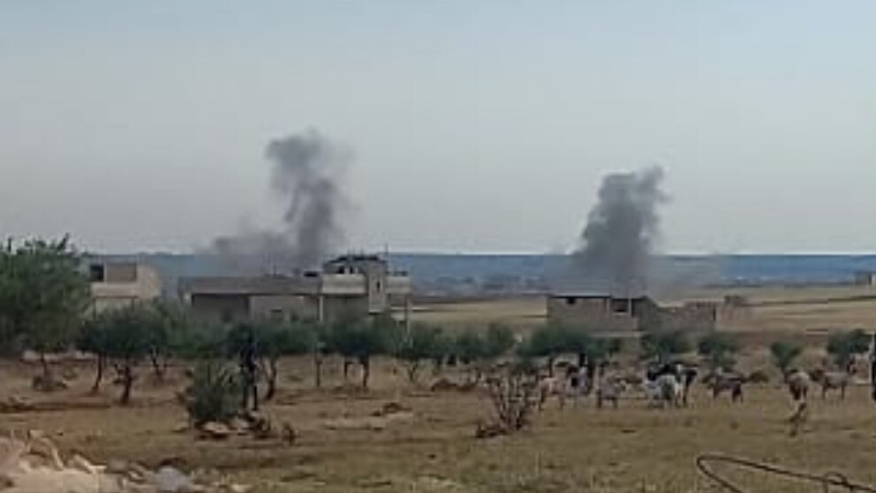 Rojava’da halka yönelik saldırılarını sürdürüyor