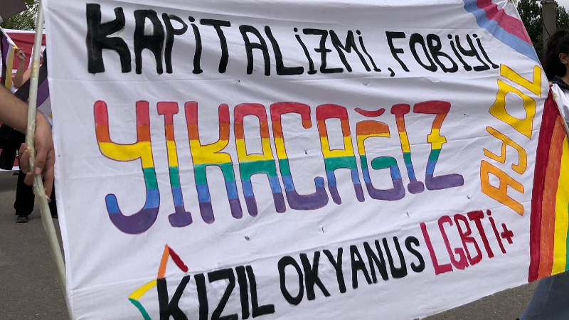 Gökkuşağını kuşanarak direnişi büyüteceğiz
