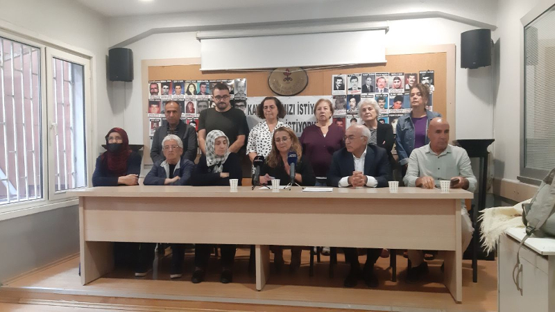 Cumartesi Anneleri