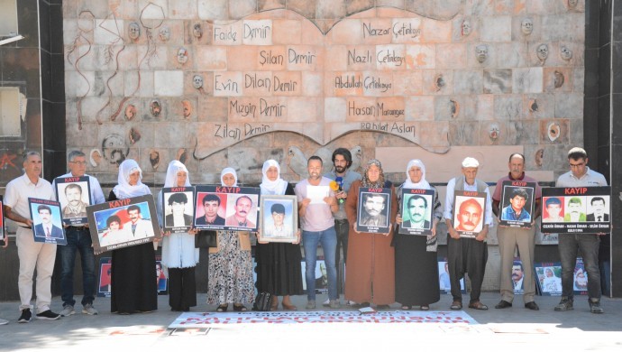 Kayıplar Yakınları , failler yargılansın” eyleminin 709’uncu Haftasında