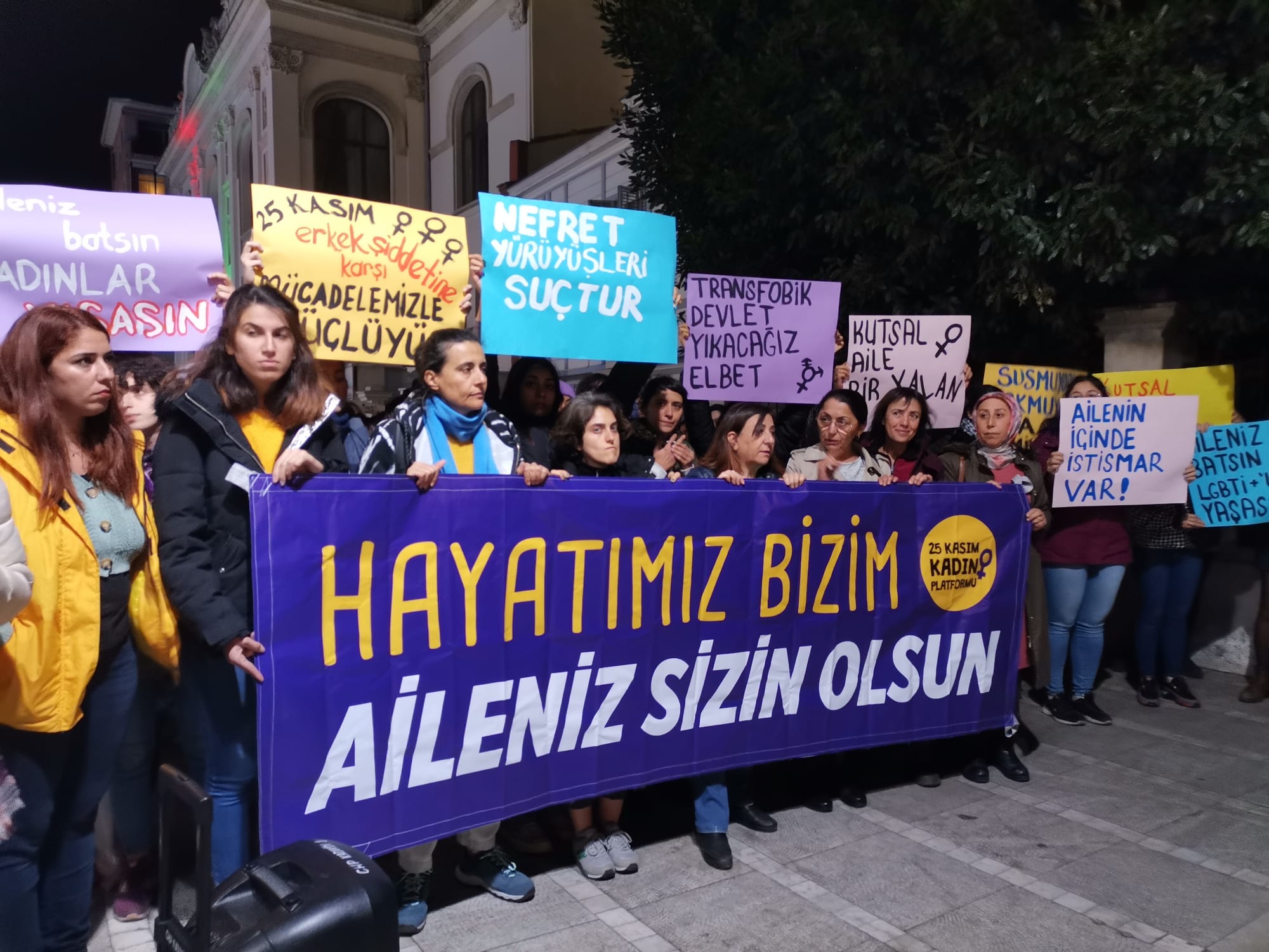 25 Kasım Kadına Şiddete Karşı Uluslararası Mücadele ve Dayanışma Günü