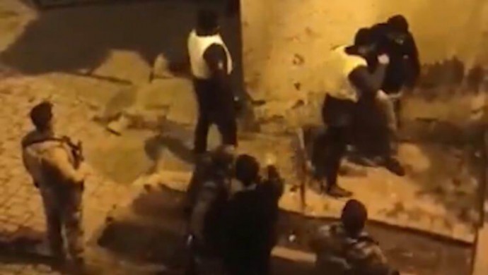 Polisin ‘sokak  işkencesine  suç duyurusu